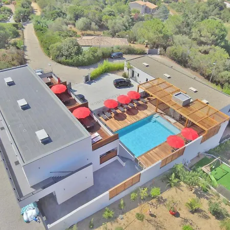 Agosta Apartamento *