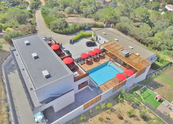 Agosta Apartamento *